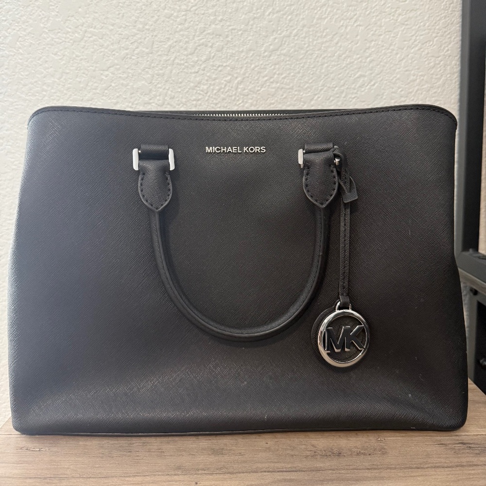 Michael Kors tote crossbody bag
